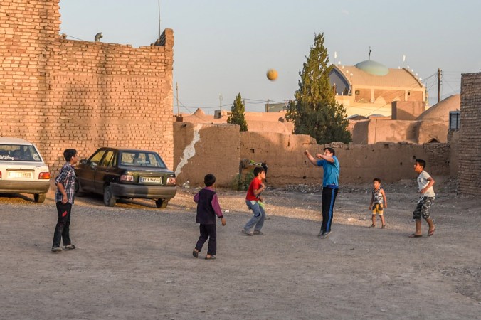 Fotbal je v Íránu velká věc, všichni ho tu buď hrají, nebo minimálně fandí.